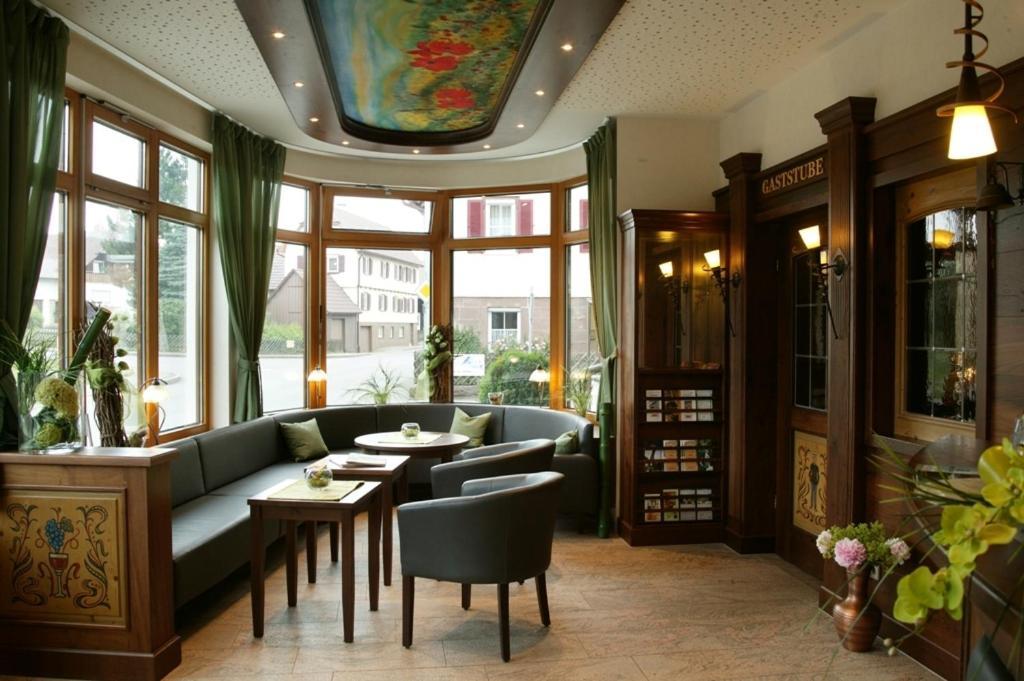 Landgasthof Loewen Neubulach Extérieur photo
