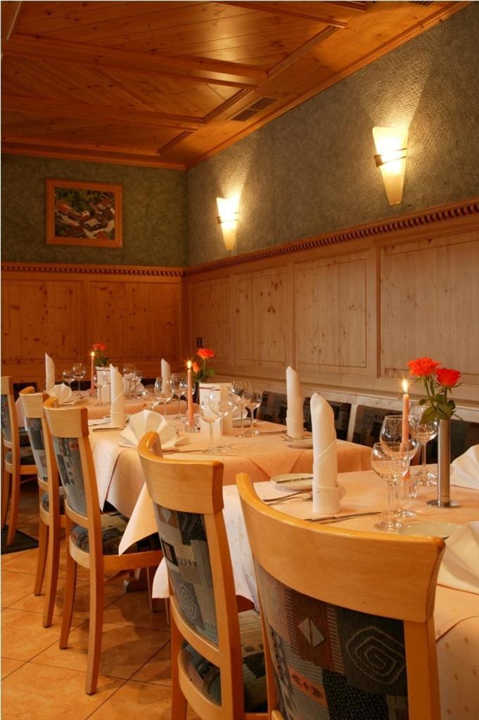Landgasthof Loewen Neubulach Extérieur photo